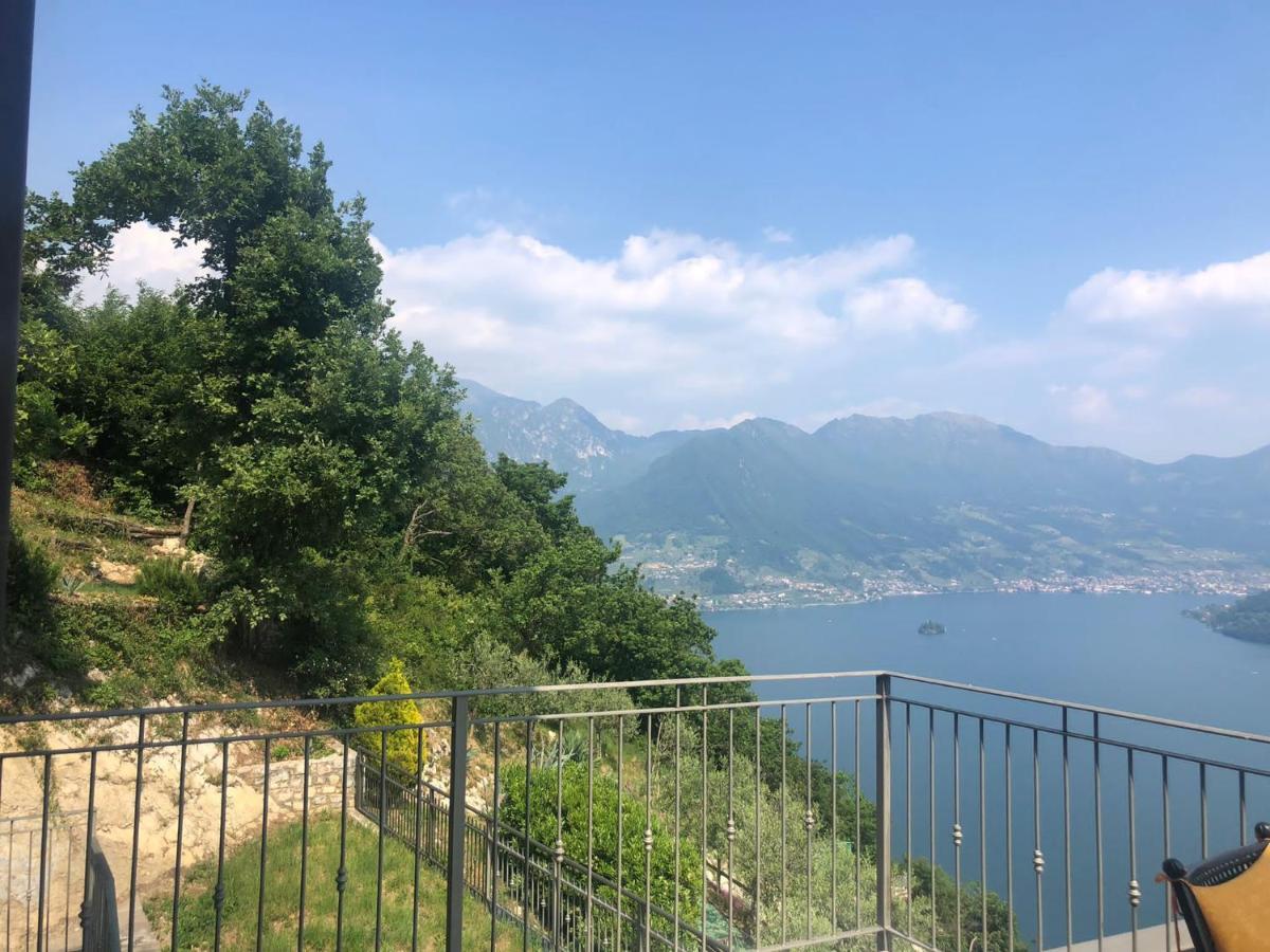 La Villetta In Residence Con Piscina E Vista Lago Parzanica Eksteriør bilde